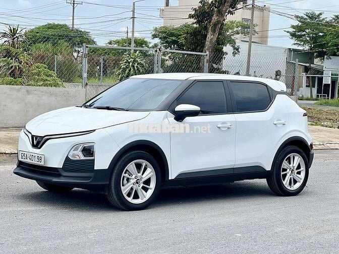VF5 Plus 2023 - 14000 km mua pin xe đẹp keng
