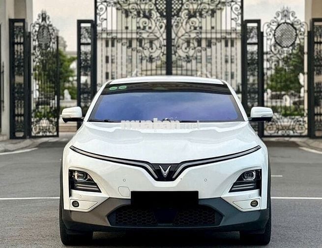 VinFast VF6 2024 Plus - 40000 km