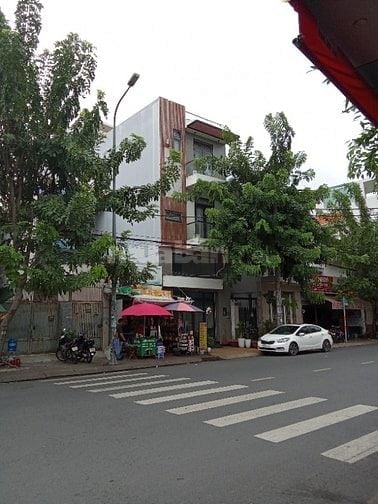 Cần bán nhà mặt tiền 31 Nguyễn Phúc Chu Phường 15 Quận Tân Bình