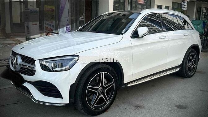 Mercedes Benz GLC 2022 300 4Matic - 68000 km
