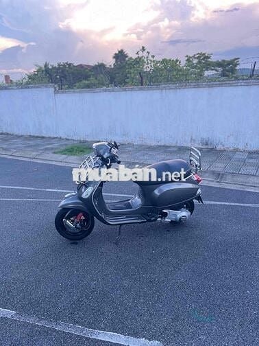 Cần nhượng lại em vespa 150cc đèn vuông