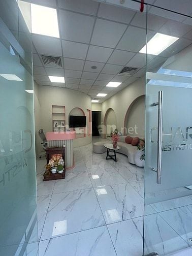 CHO THUÊ NHÀ MẶT TIỀN TRƯỜNG SA - PHÚ NHUẬN. NHÀ ĐẸP GIÁ RẺ