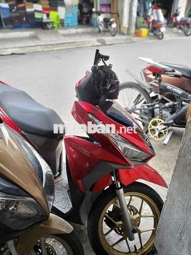 Vario click cũ Màu đỏ sản xuất Thái Lan
