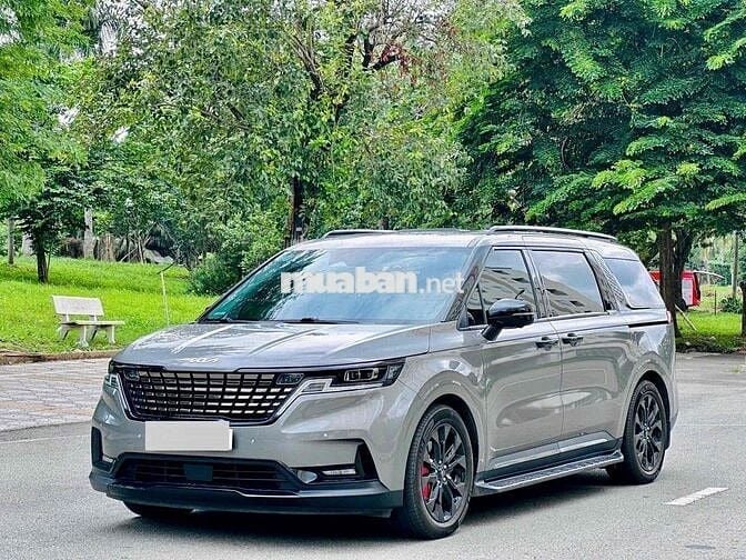 Kia Carnival 2023 Signature 2.2D - 49000 km
