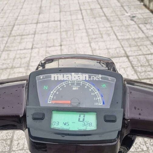 Du chiec xe HQ  nhu hinh Len fun đo honda