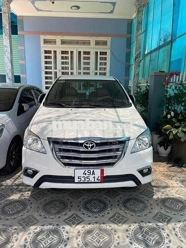 Toyota Innova 2016 2.0E - 82000 km