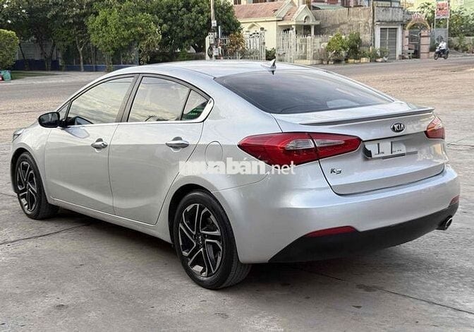 Kia K3 2015 1.6 MT - 11200 km