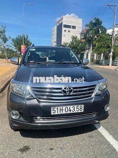Toyota Fortuner 2014 2.7V 4x4 - 130000 km