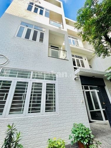 CHO THUÊ NHÀ NGANG 10M- giá chỉ 32 triệu 