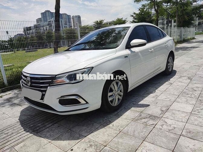 MG MG5 MT 2024 - 8000 km