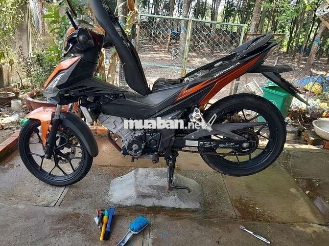Bán winer xe zin từ đầu đến chân máy móc thì thầm