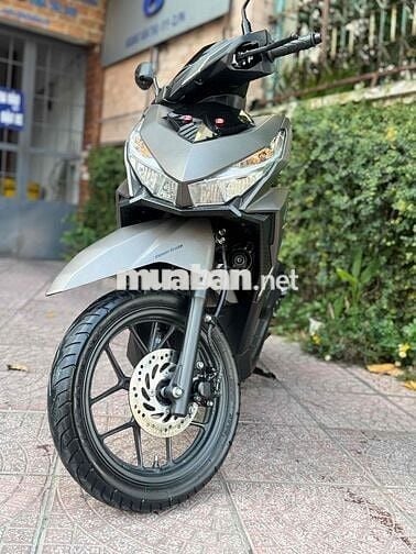 vario màu vàng cát 2017 0d0 6000