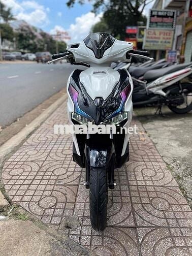🌟Bán AirBlade.2022.125Fi.trắng đen xe phố zin êm🌟