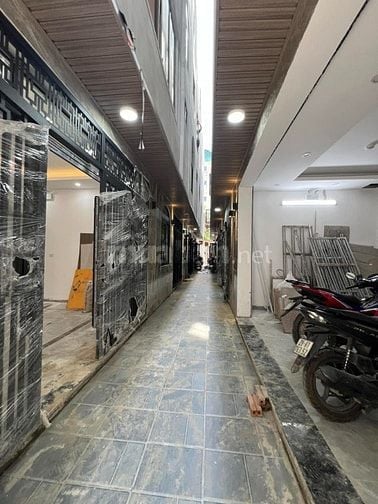 NHÀ 5 TẦNG MỚI ĐẸP TẠI PHỐ YÊN HÒA, CẦU GIẤY. GIÁ 8,3 TỶ.