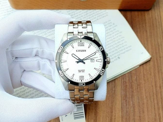 Citizen máy Pin còn 2 chiếc GIÁ SỐC New Japan