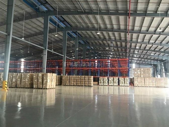 CHO THUÊ NHÀ KHO 880m2 MẶT TIỀN LÊ ĐẠI HÀNH, SẴN ĐIỆN 3 PHA, GIÁ 40TR