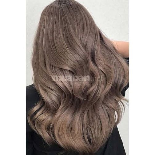 Tuyển thợ phụ nữ gội đầu làm móng