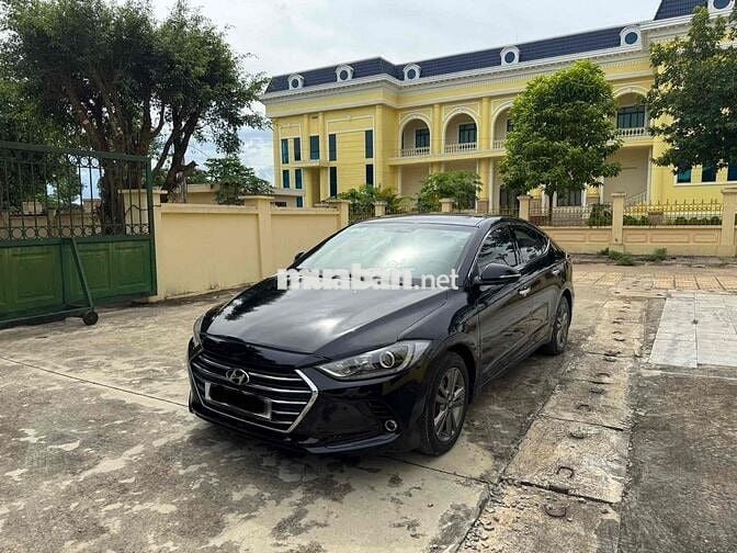 Hyundai Elantra 2016 1.6 AT -tự động