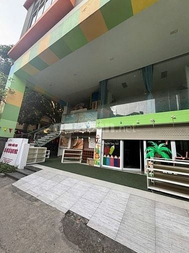 Cho thuê nhà đầu ngõ Phố Trương Định Hai Bà Trưng, Hà Nội, 540m2, 25tr