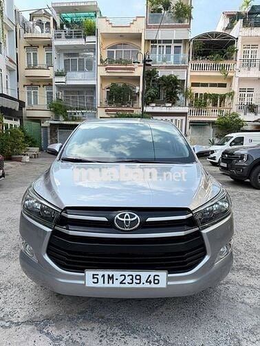 Toyota Innova 2019 2.0E - 68000 km