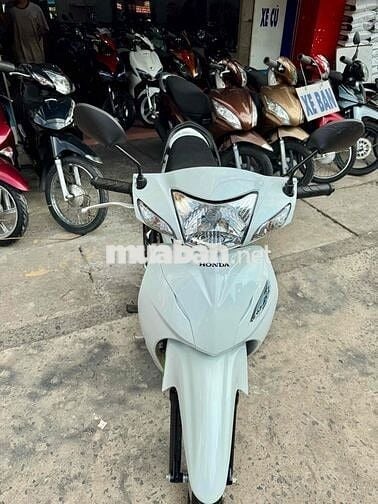 🔵🔵 Wave A trắng T12/2024 như mới chính chủ