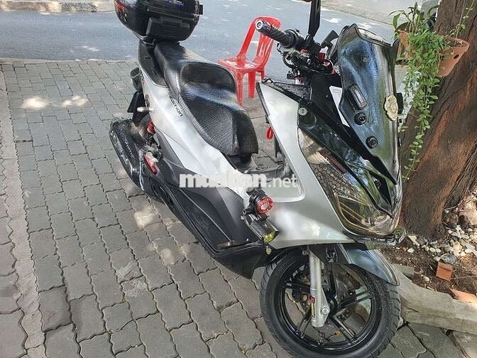 PCX ko chơi nữa cần bán