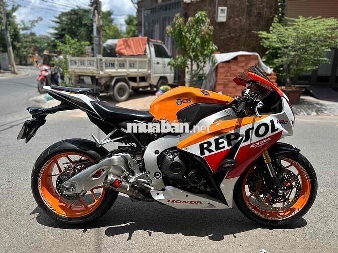 Honda CBR1000RR Repsol ABS 2015