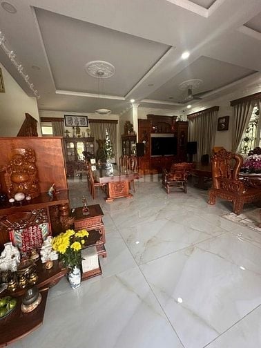 24 tỉ chỉ 17tr/m2 , Bán Biệt Thự 207m2 Long Phước ,ngag 36.6m