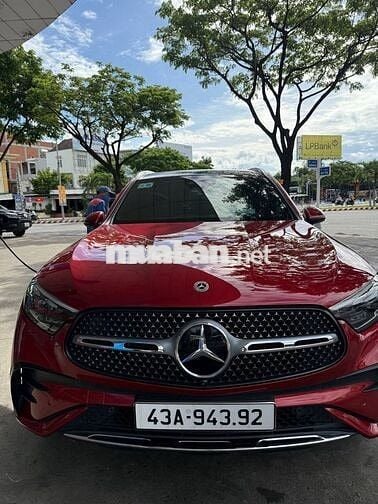 Mercedes Benz GLC 2023 GLC 300 - 24000 km
