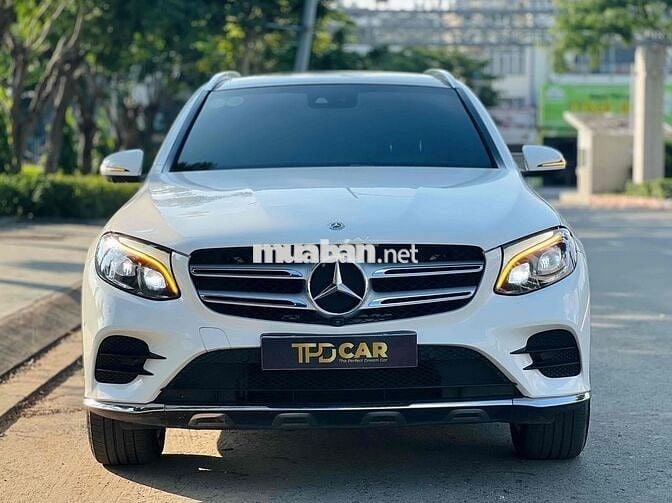Mercedes GLC300 4Matic Model 2019 Siu Đẹp