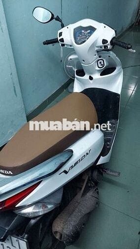 Xe Vison máy êm, tiết kiệm xăng