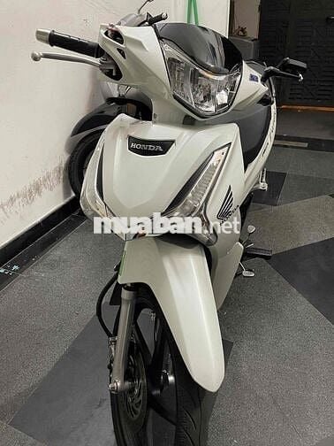 kẹt tiền cần bán xe fuled 2023