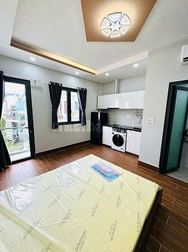 bán gấp nhà quận 11, sổ vuông vức, 4.5xx10m2, hẻm ô tô