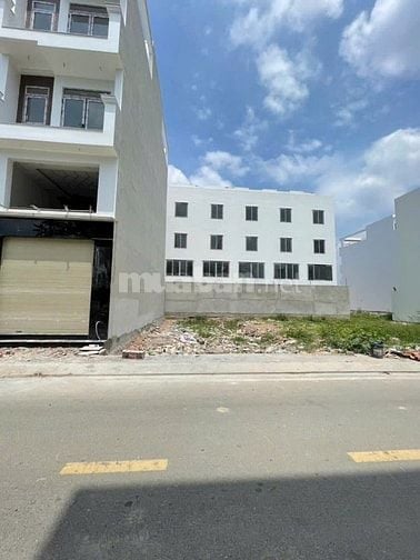 SỐC! 75,6m2 đường 8m ngay Hương Lộ 2 nối dài. Giá tốt thu hồi vốn