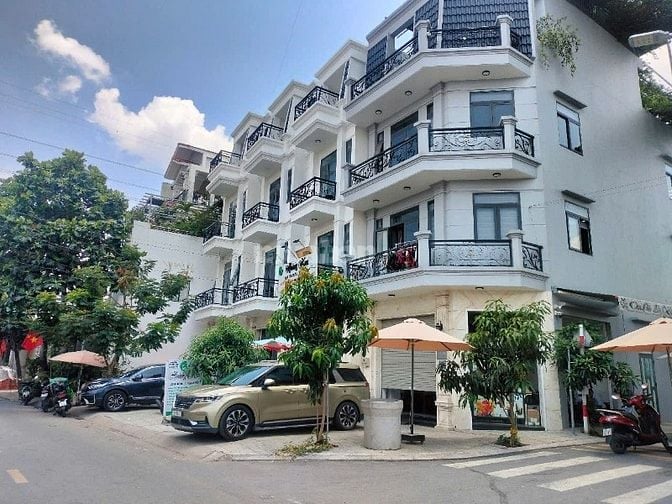 Ngộp bank bán nhanh nhà 4x20m MT đường Hồ Văn Long gần chợ Bà Hom