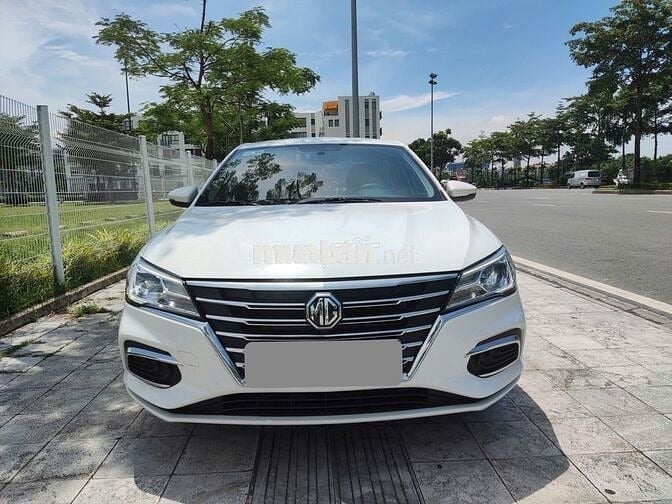 New MG5 MT sx 2024 màu trắng