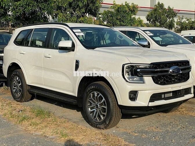 Ford Everest 2025 Ambiente 2.0L 4x2 AT