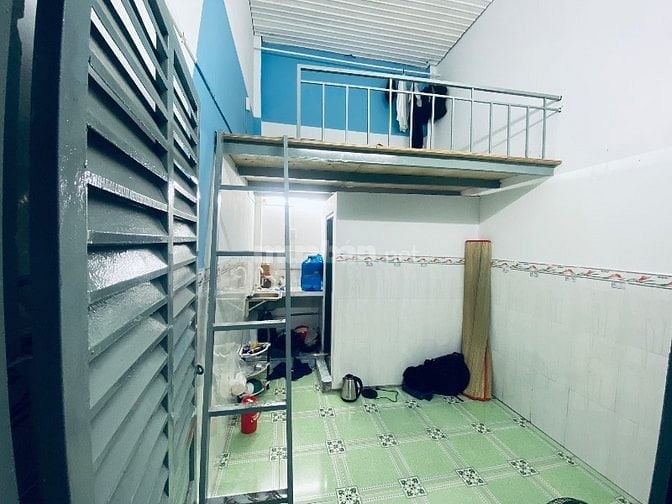 Phòng trọ 1tr400 coa thể vô ở ngay
