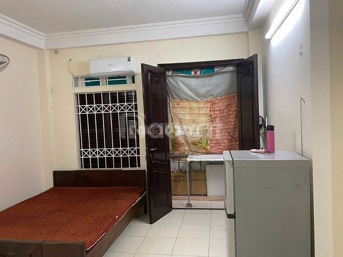 Cho thuê phòng tầng 3 ngõ 379 Đội Cấn