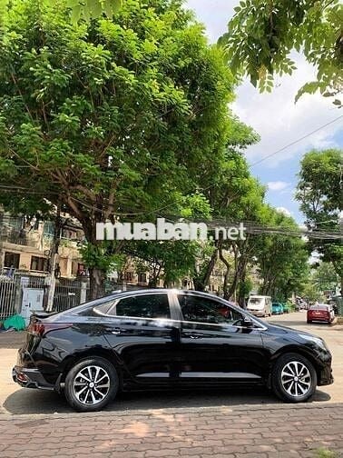 Hyundai Accent 2022 1.4 AT - 73000 km