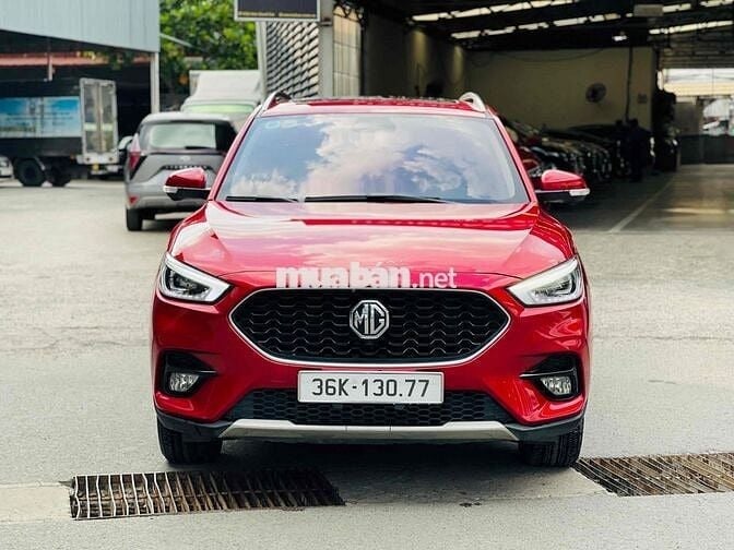 MG ZS 2024 Luxury 1.5 AT 2WD - 14000 km