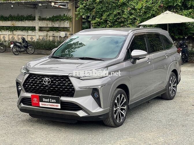 Toyota Veloz Cross 2024 - 49433 km