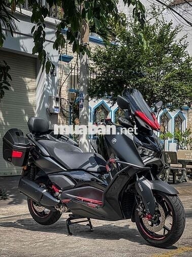 cần bán Yamaha Xmax300 2024