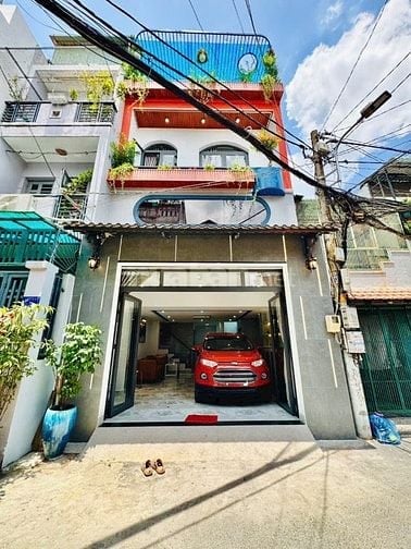 ⭐️Nhà 3 Lầu tuyệt đẹp Cao cấp xe hơi để trong nhà Đường Số 2, P16, GV