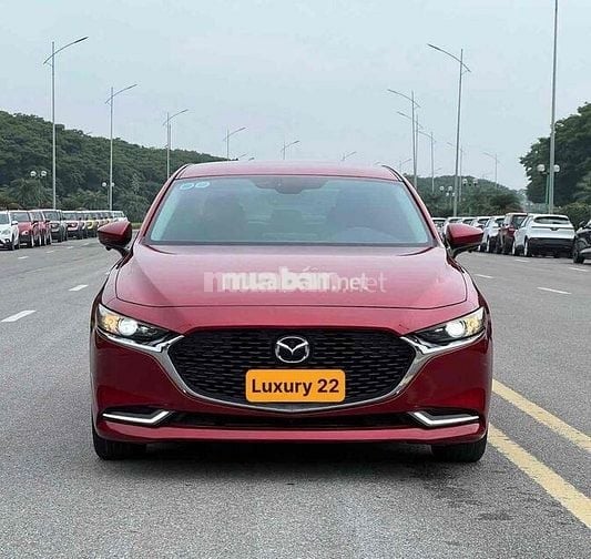 Mazda 3 2022 1.5L Luxury - 50000 km