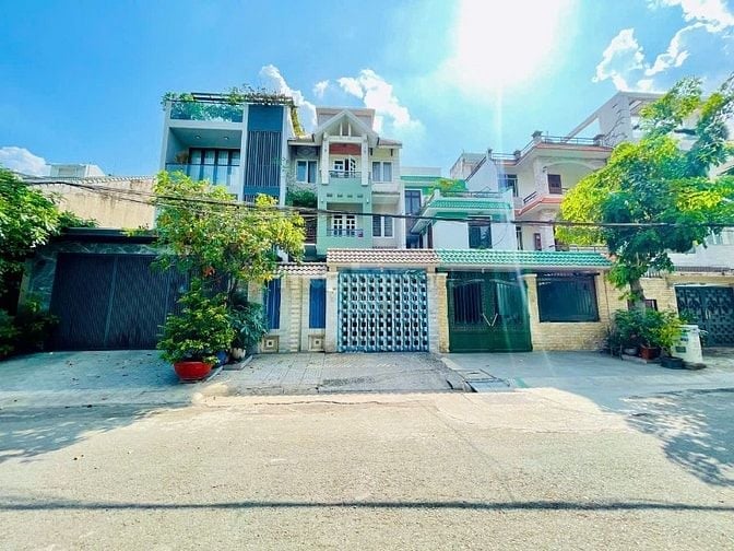 BÁN NHÀ 116/47 BÌNH LỢI KHU NỘI BỘ 6X22 SÁT PHẠM VĂN ĐỒNG CHỈ CHỈ 16TỶ