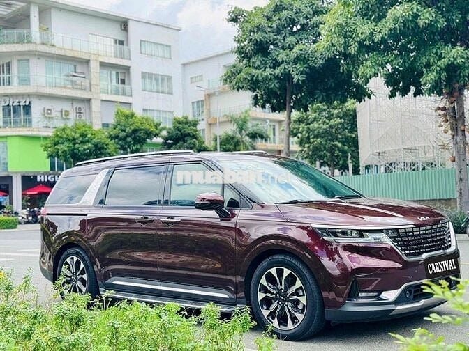 Kia Carnival 2022 2.2D Signature 7 ghế