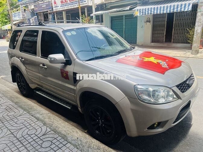 Ford Escape 2011 XLS 2.3L 4x2 AT - 145000 km
