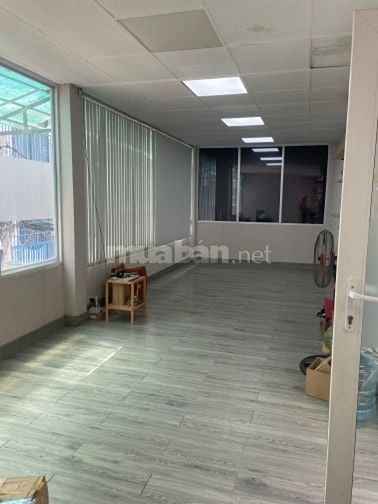 Cho thuê mặt bằng 30m2 tầng 1. Hồng Hà Tân Bình 