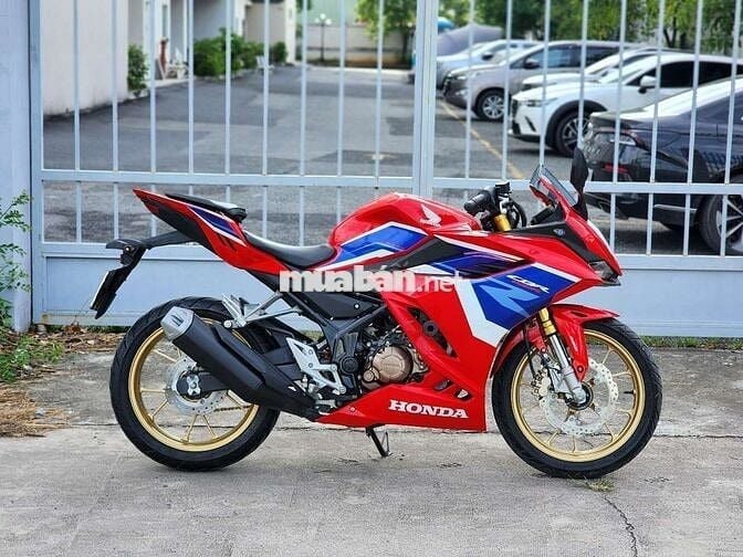 TP HCM CBR150 ABS 09/2023 HRC mâm vàng đúng date